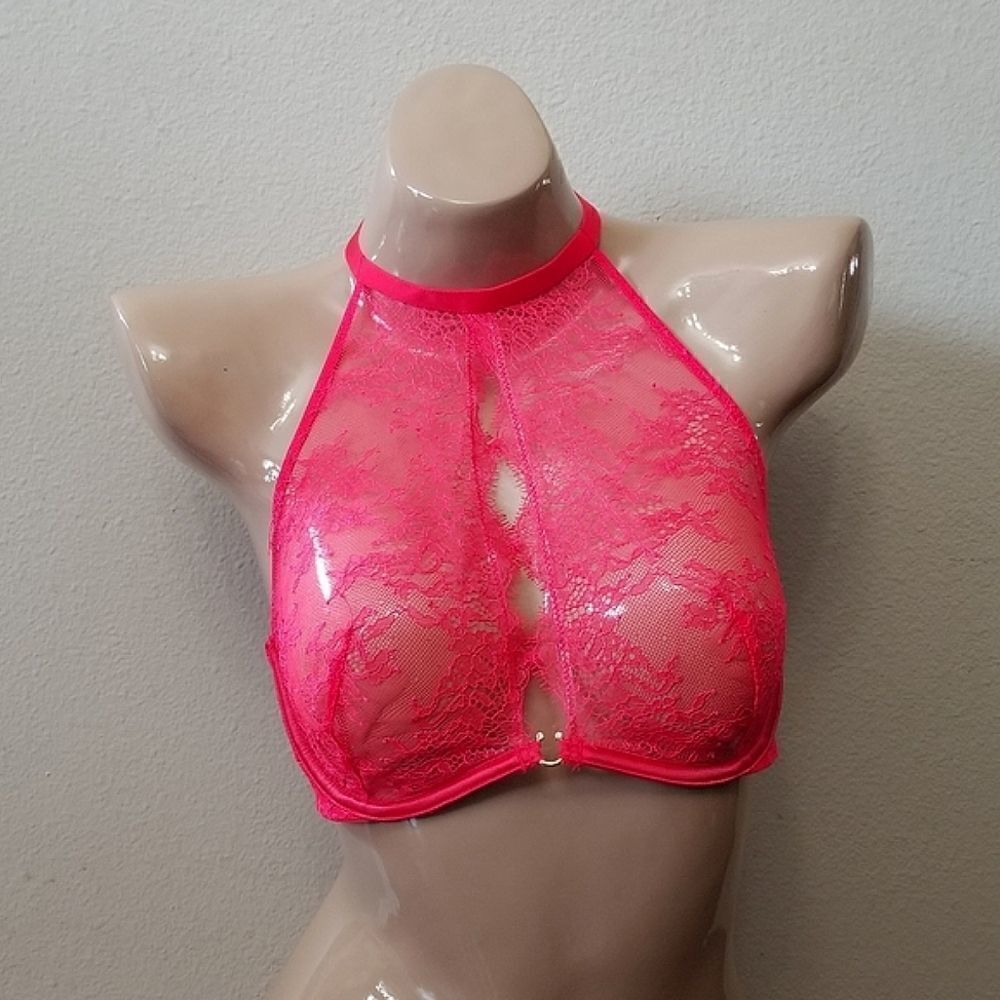 32D {Victoria's Secret } Red Lace Unlined Bra